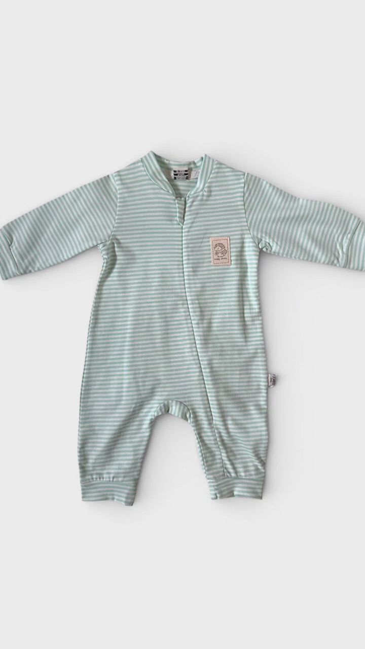 Baby grow soft green